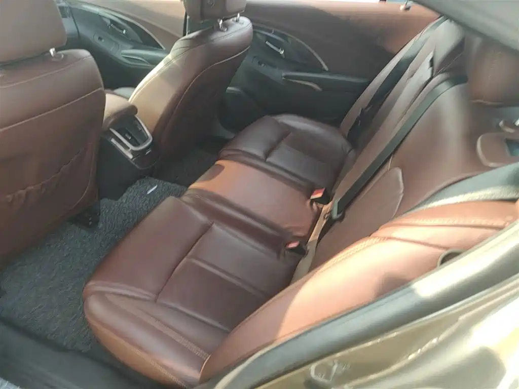 Buick LaCrosse 2015 — фото 17