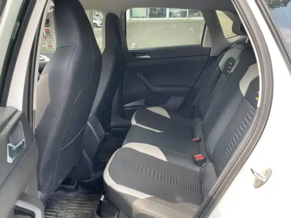 Volkswagen Polo 2021