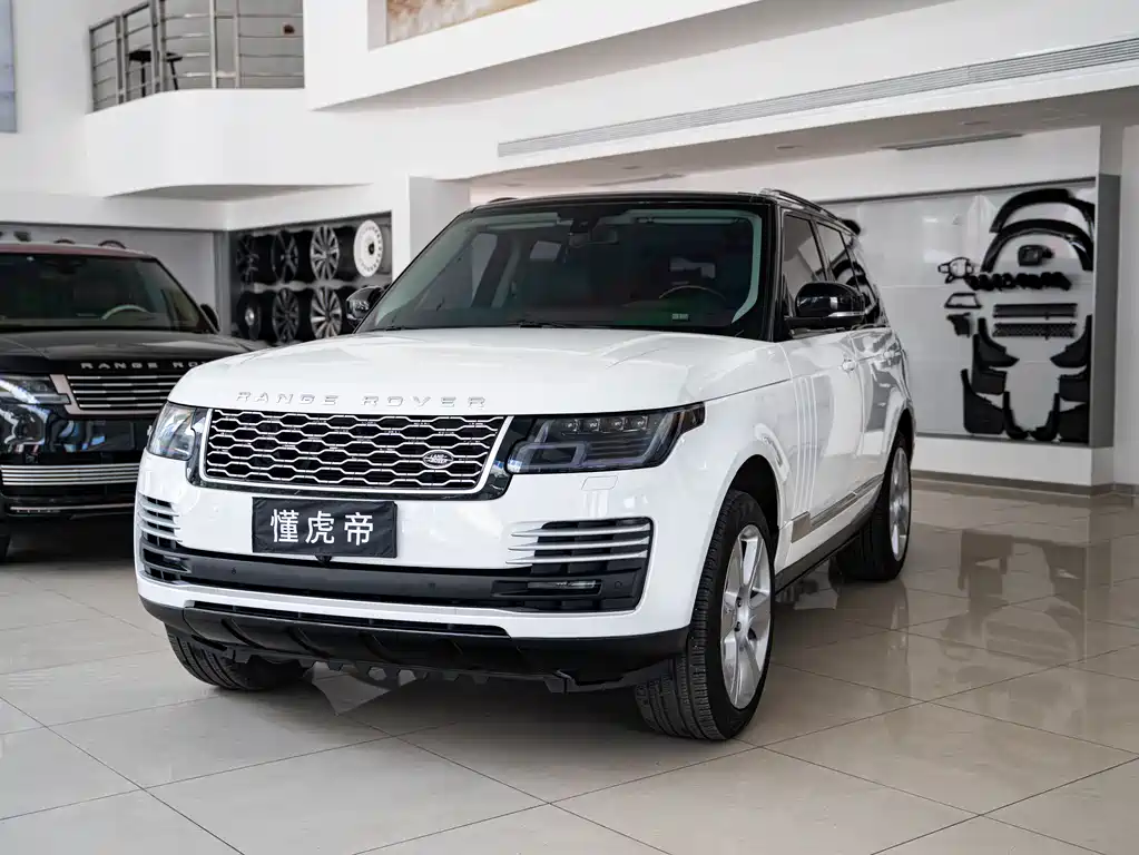 Land Rover Range Rover 2015 — фото 1