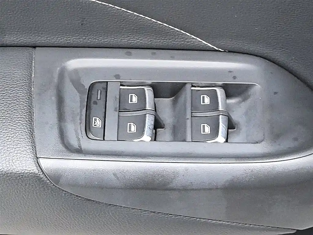Roewe i6 Classic 2020 — фото 9