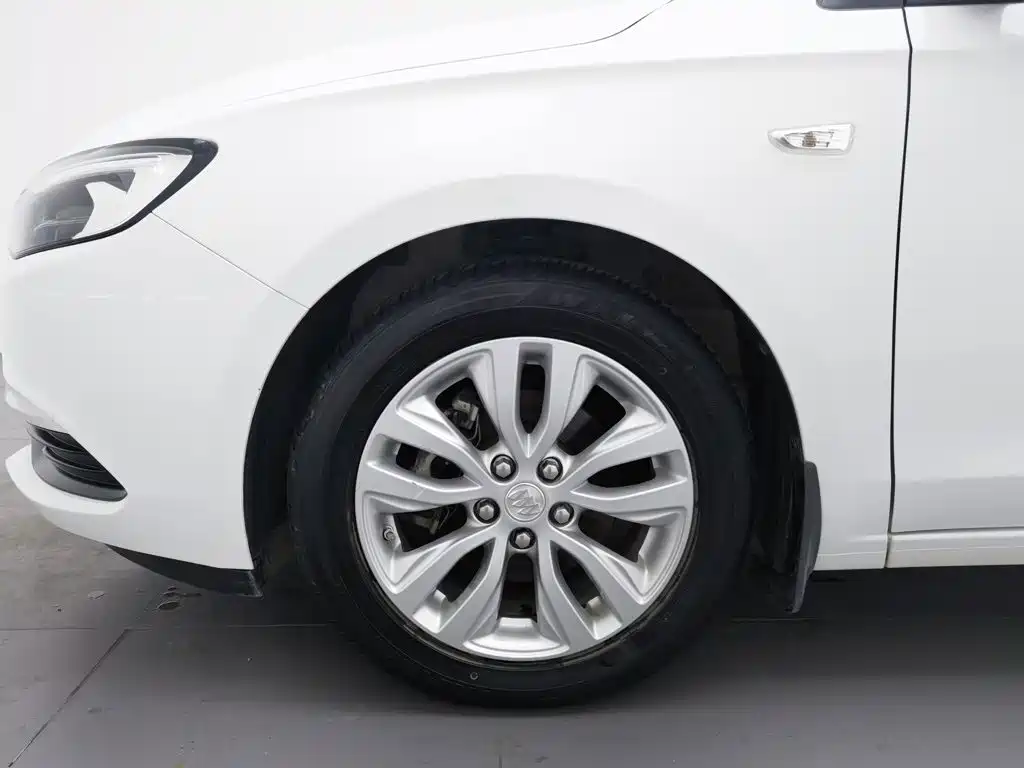 Buick Excelle GT 2020 — фото 17
