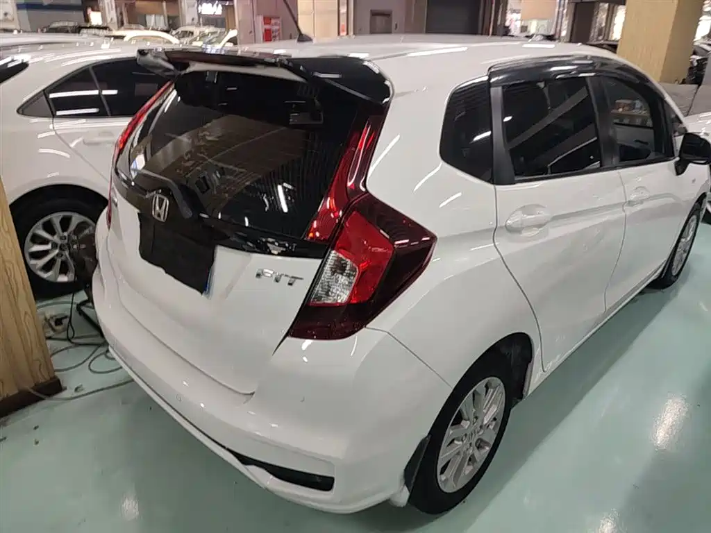 Honda Fit 2019 — фото 8