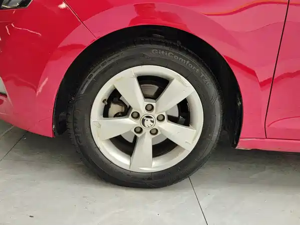Skoda Rapid Spaceback 2019