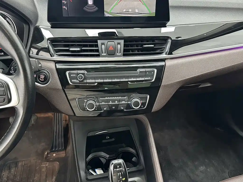 BMW X1 2022 — фото 13