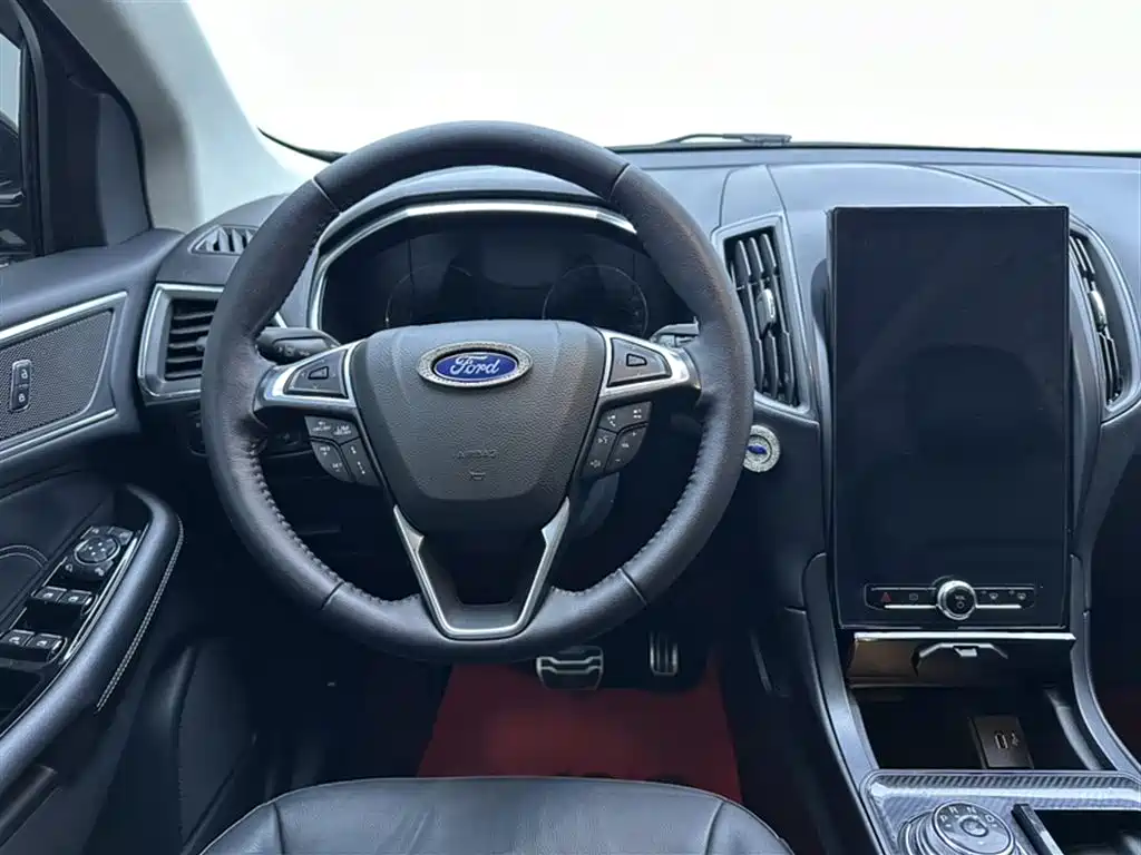 Ford Edge 2020 — фото 10