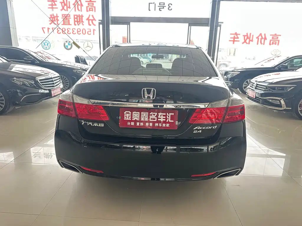 Honda Accord 2013 — фото 16
