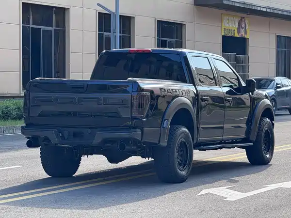 Ford F-150 Raptor 2020