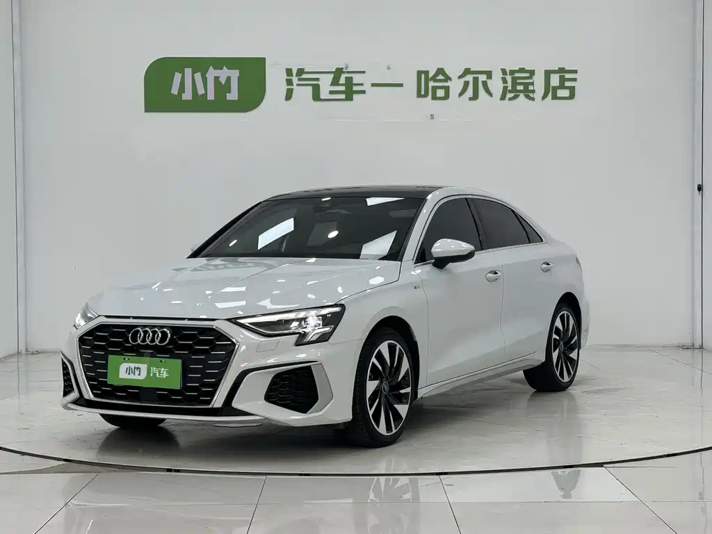 Audi A3 2023 — фото 1