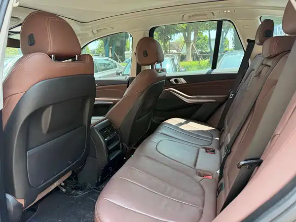 BMW X5 2021