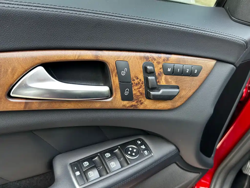 Mercedes-Benz CLS 2015 — фото 12