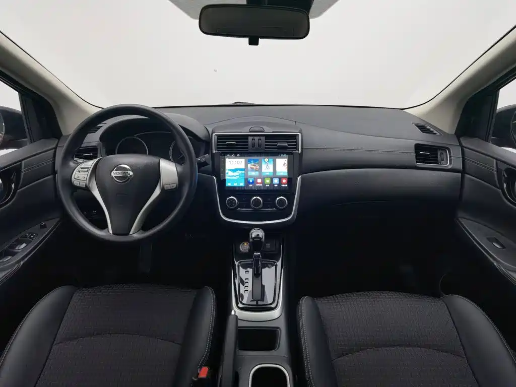 Nissan Tiida 2017