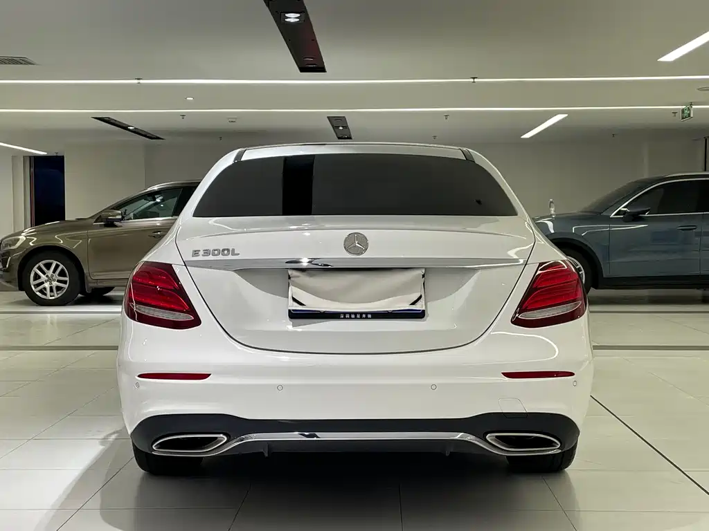 Mercedes-Benz E-Class 2019 — фото 5