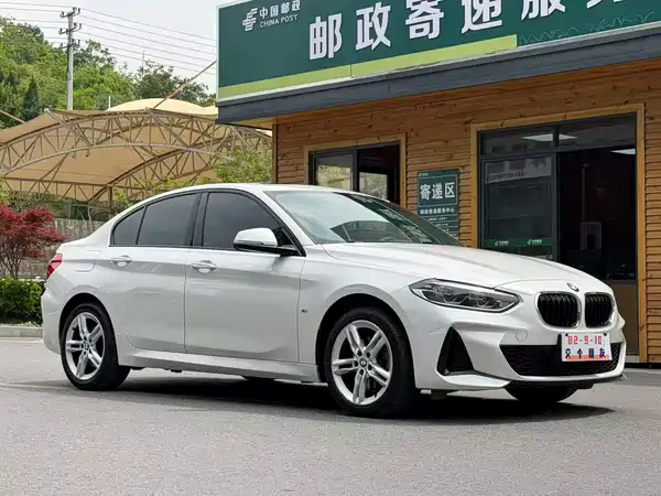 BMW 1 Series 2019