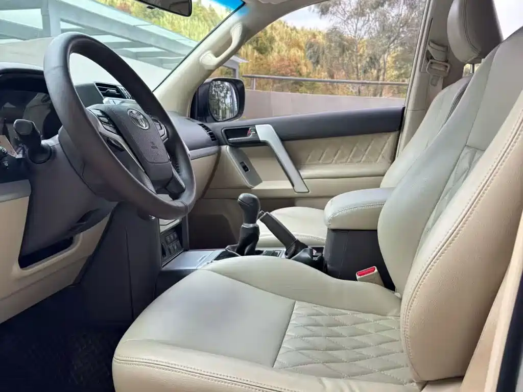 Toyota Prado 2019 — фото 4