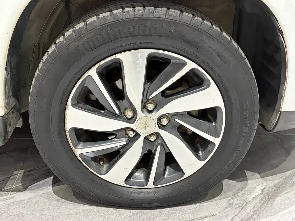 Mitsubishi Jinxuan ASX 2020 — фото 19