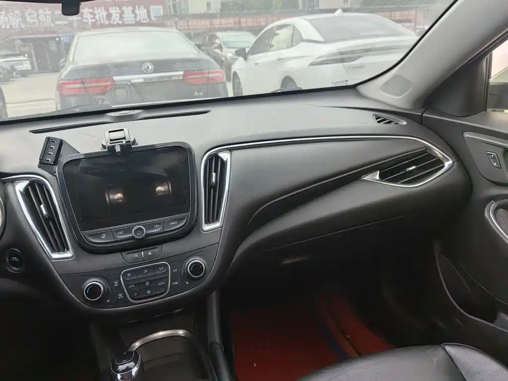 Chevrolet Malibu XL 2019 — фото 14