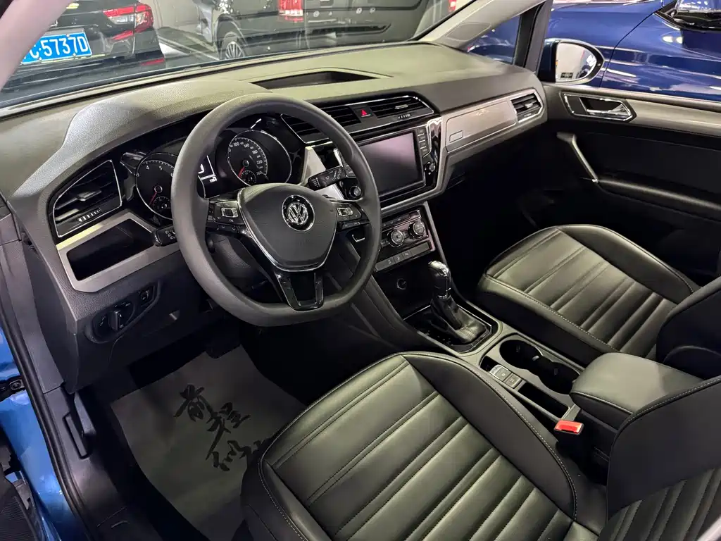 Volkswagen Touran 2019
