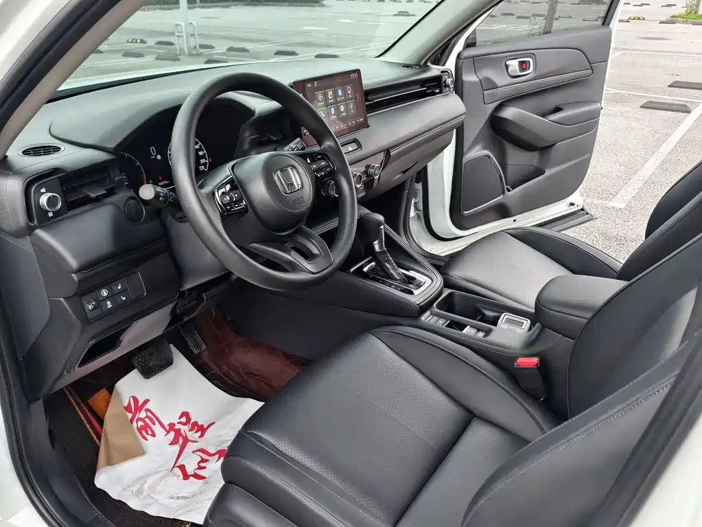 Honda Vezel 2023 — фото 16