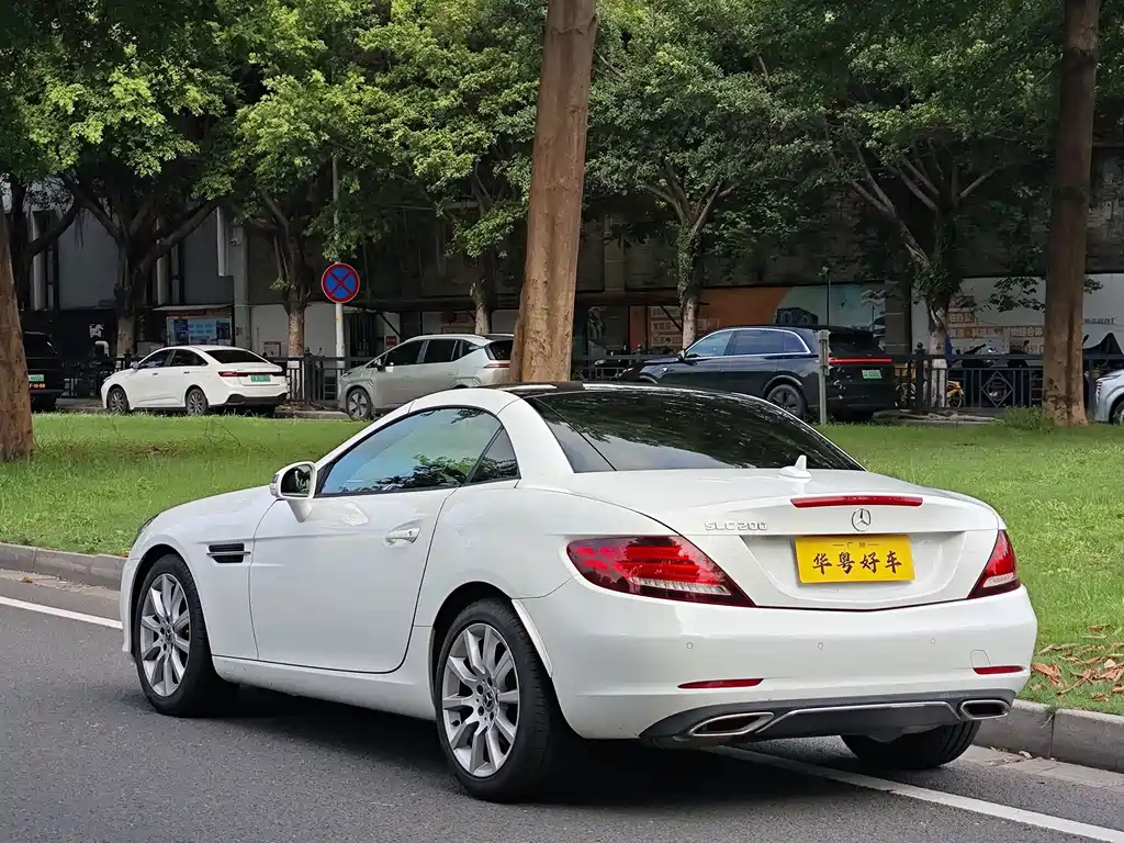 Mercedes-Benz SLC 2017 — фото 27
