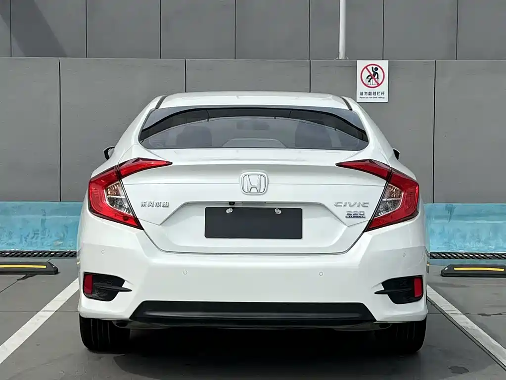 Honda Civic 2020 — фото 5