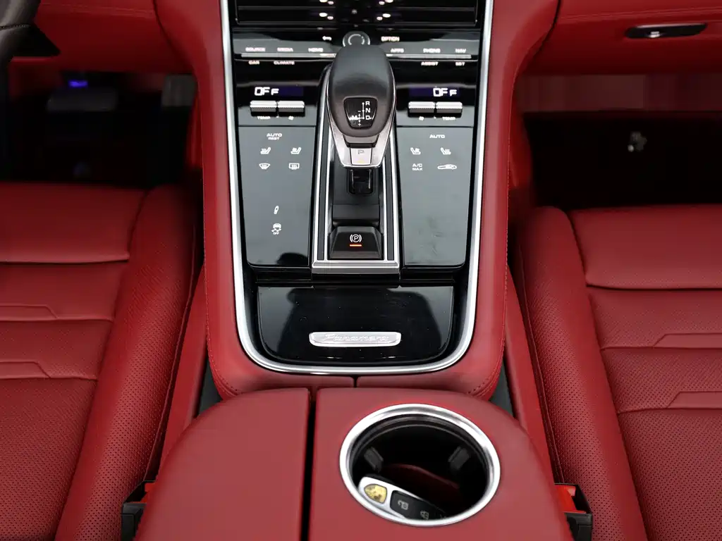 Porsche Panamera 2023 — фото 11