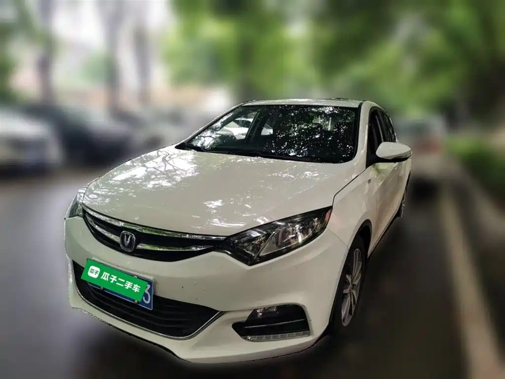 Changan Eado XT 2019 — фото 2