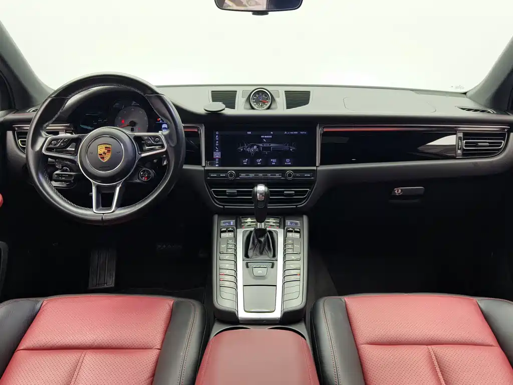 Porsche Macan 2020 — фото 12