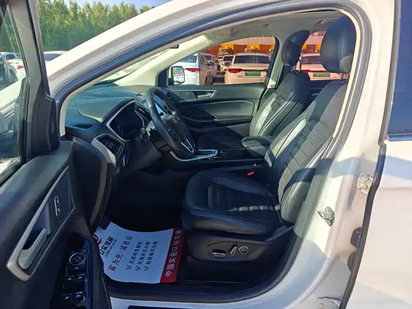 Ford Edge 2018