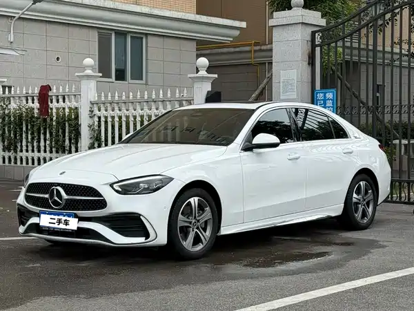 Mercedes-Benz C-Class 2022