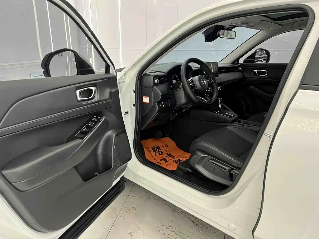 Honda Vezel 2024 — фото 13