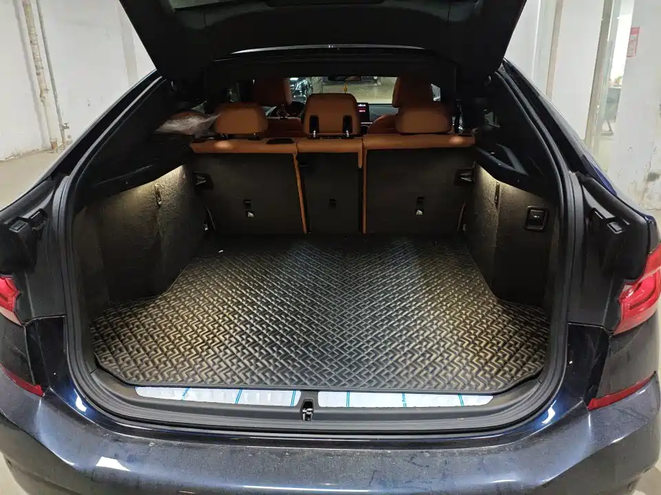BMW 6 Series GT 2023