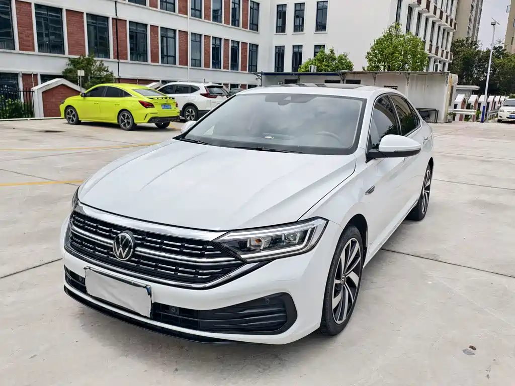 Volkswagen Sagitar 2023