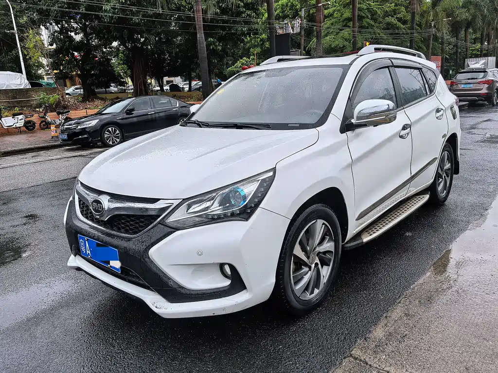 BYD Song 2016