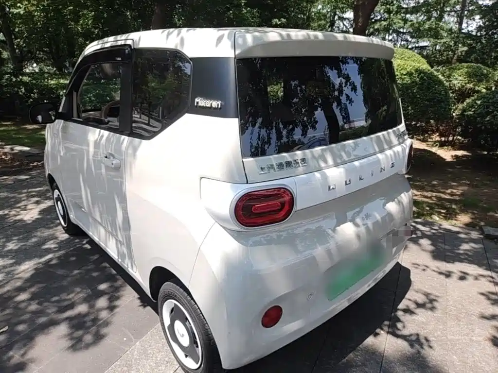 Wuling Hongguang MINIEV 2025