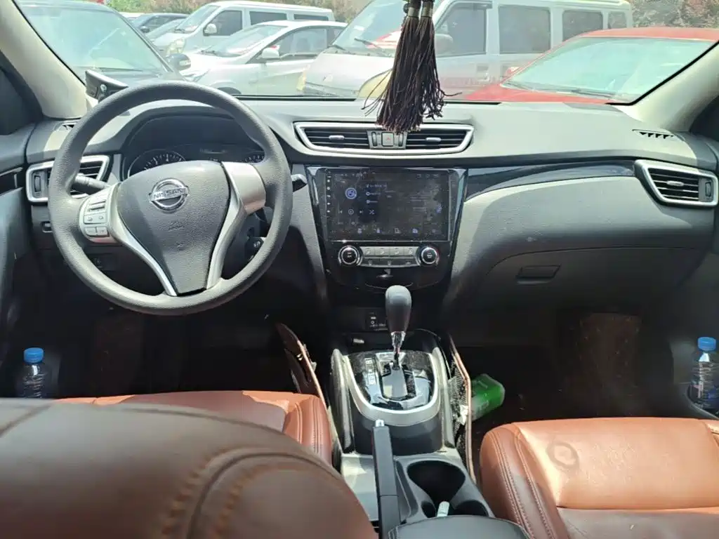 Nissan Qashqai 2016 — фото 10