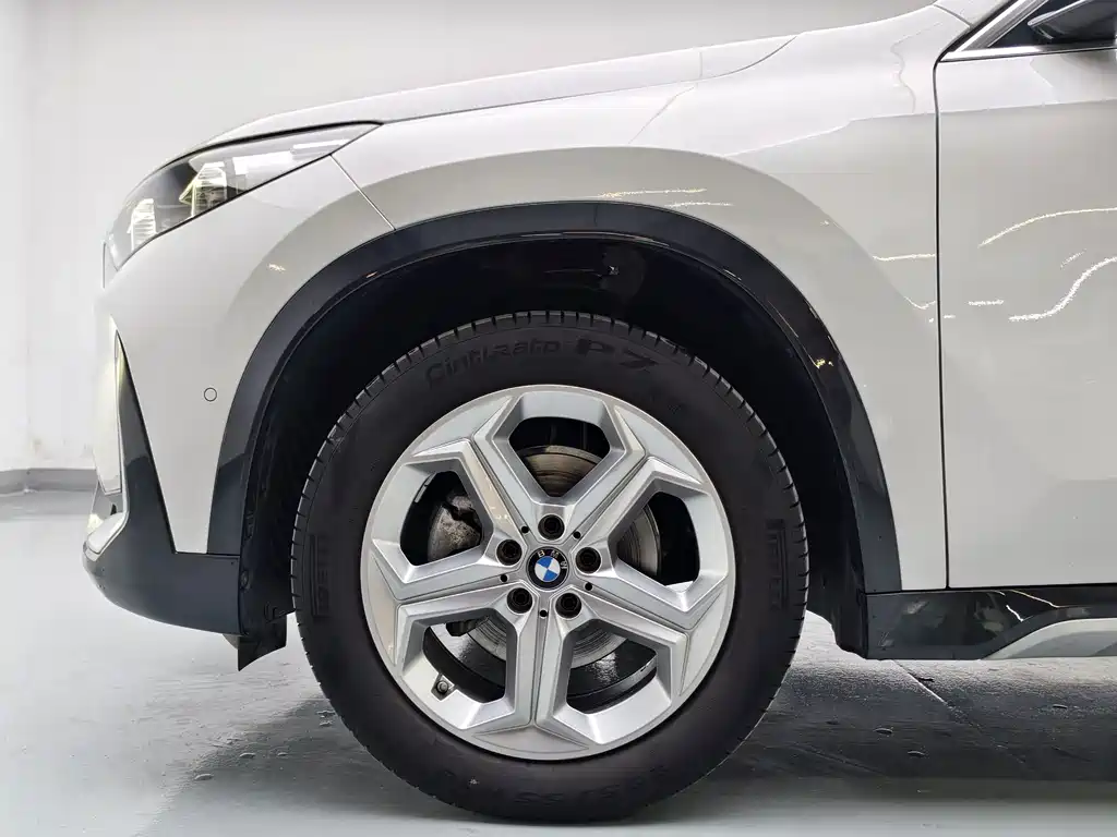 BMW X1 2023 — фото 7