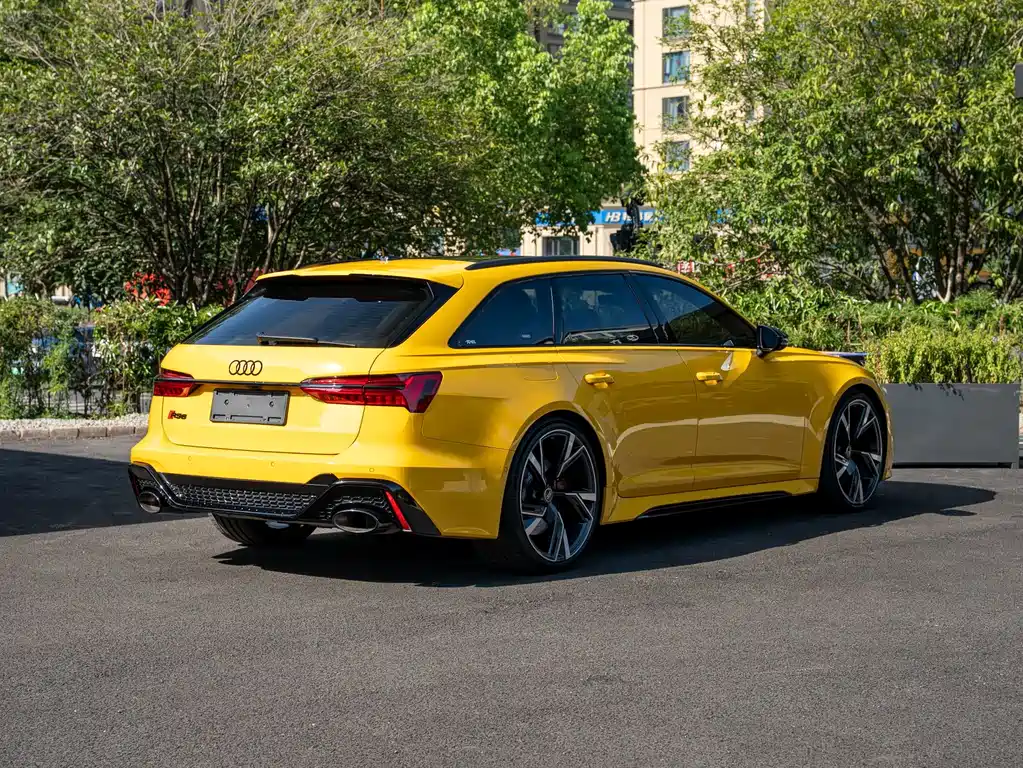 Audi RS 6 2023 — фото 4