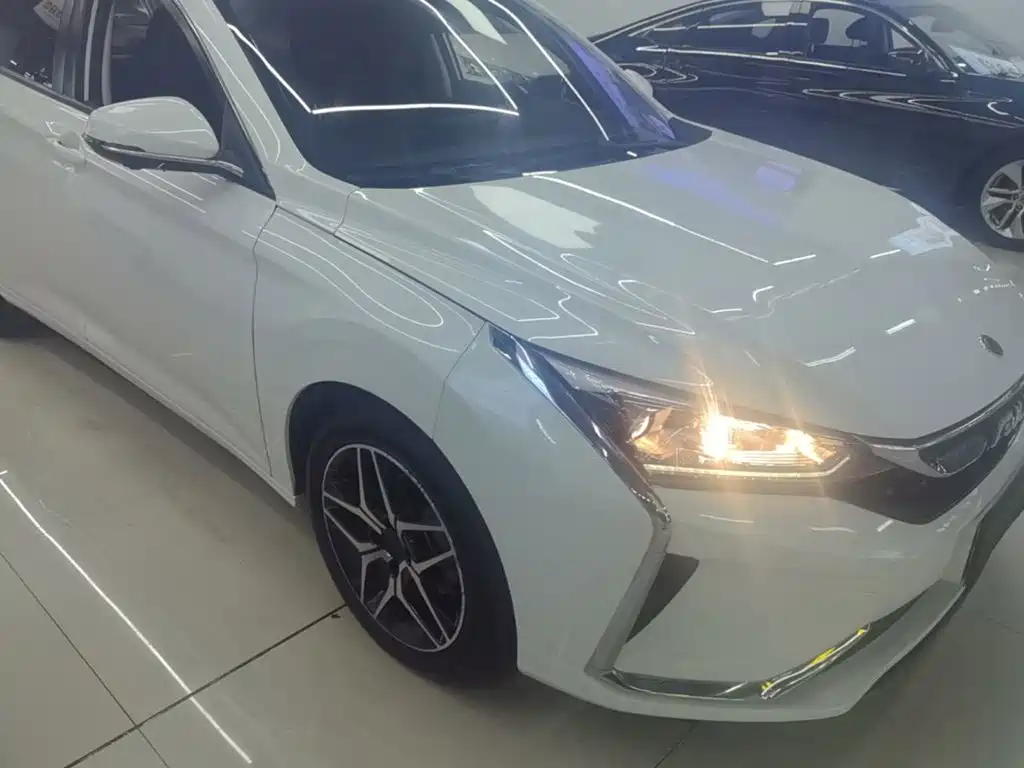 Dongfeng Yixuan 2021