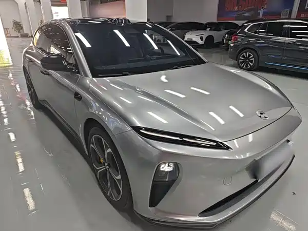 NIO ET5T 2024