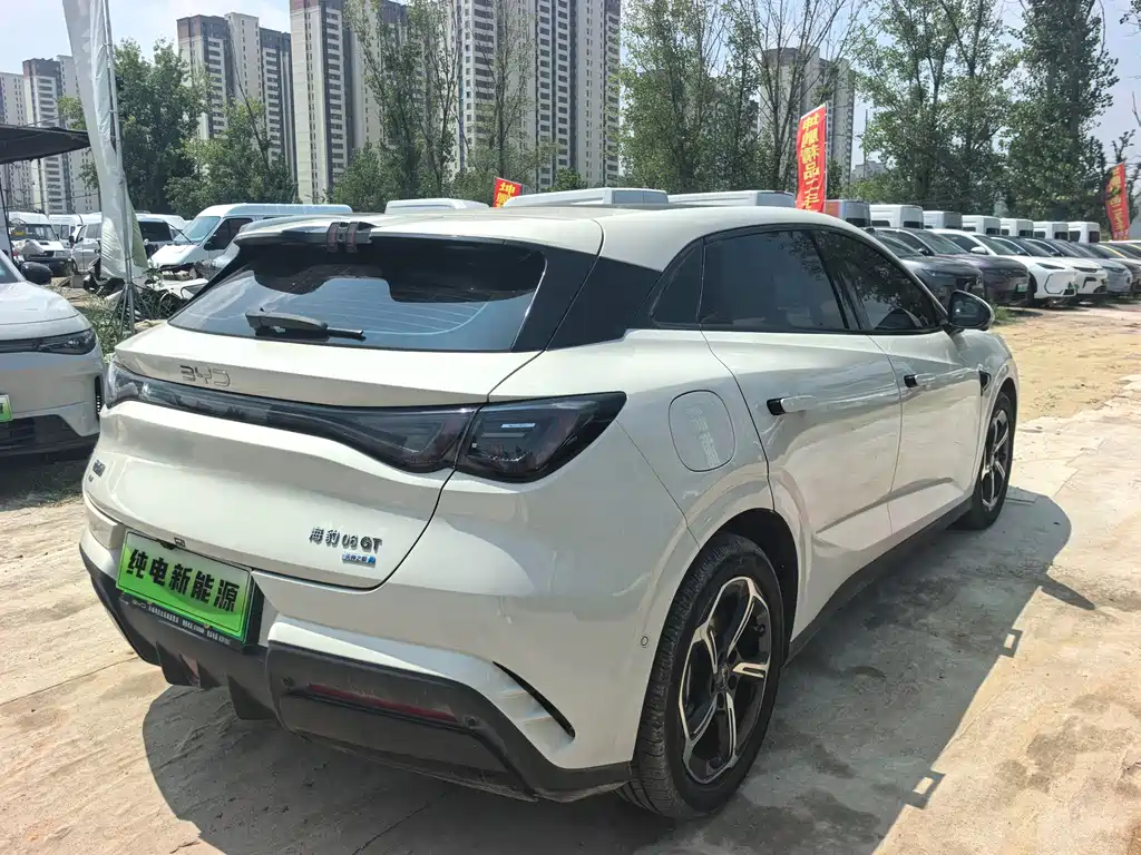 BYD Seal 06GT 2025 — фото 9