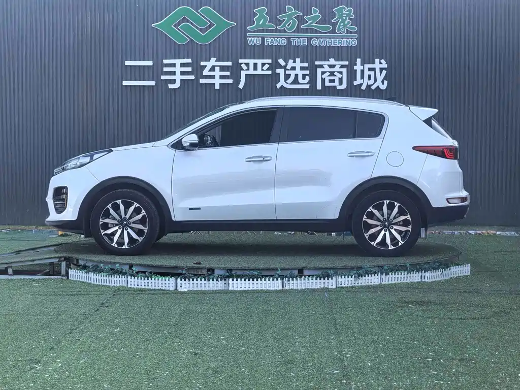 Kia KX5 2016 — фото 17