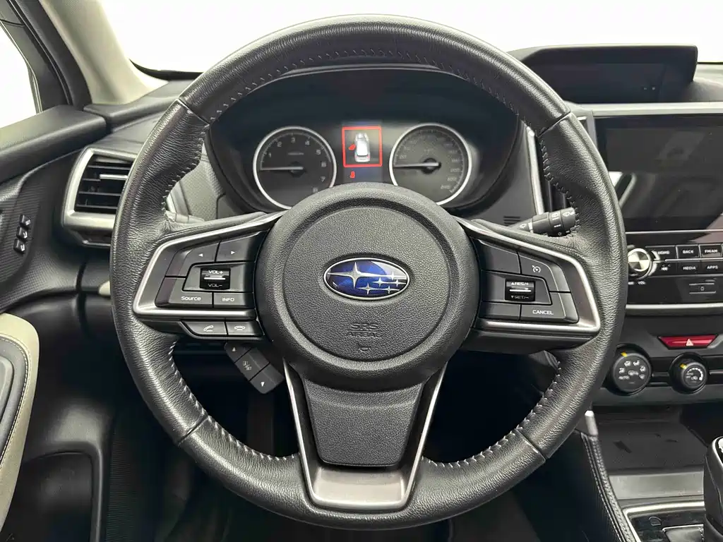 Subaru Forester 2022 — фото 18