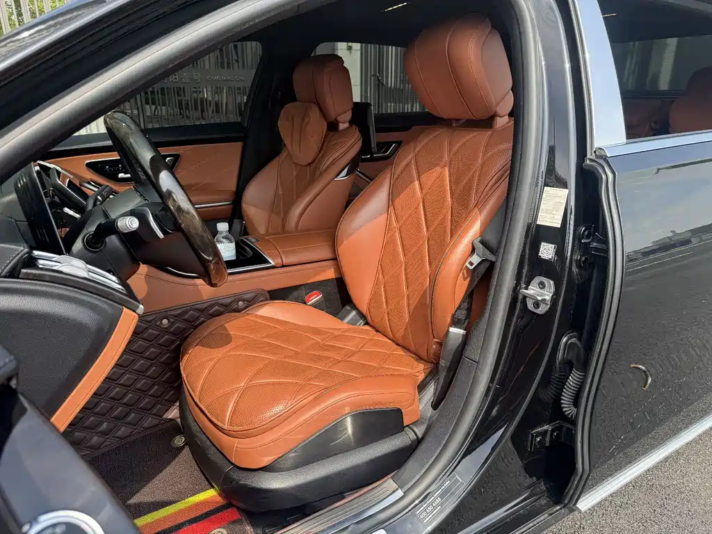 Mercedes-Benz Maybach S-Class 2022 — фото 15