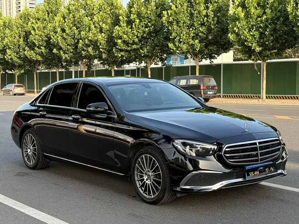 Mercedes-Benz E-Class 2021 — фото 3