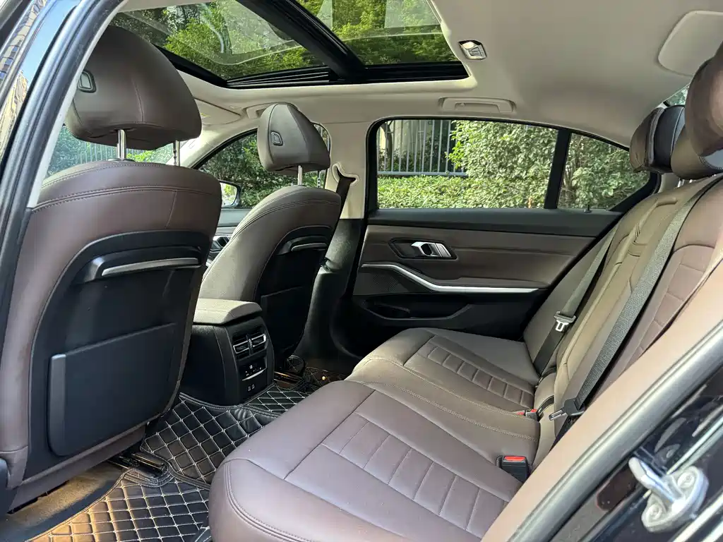 BMW 3 Series 2020