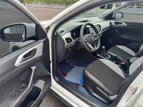 Volkswagen Tacqua 2022