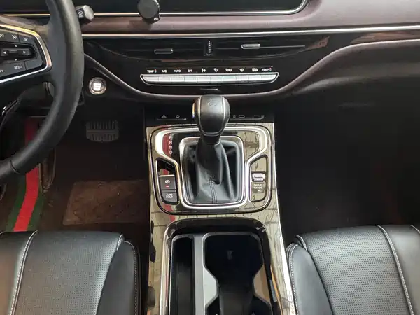 GAC Trumpchi M6 2023
