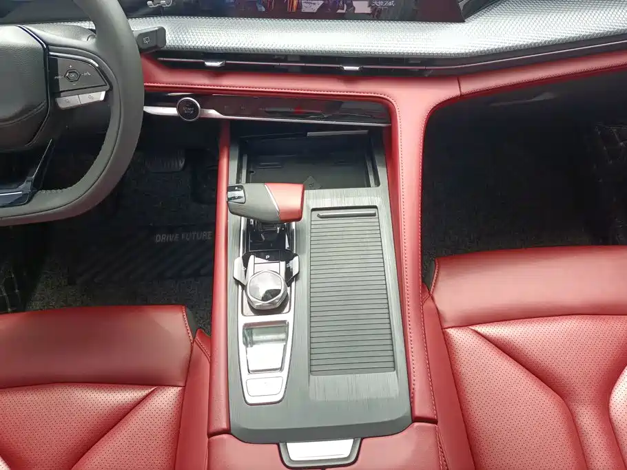 Changan CS75PLUS 2022 — фото 16