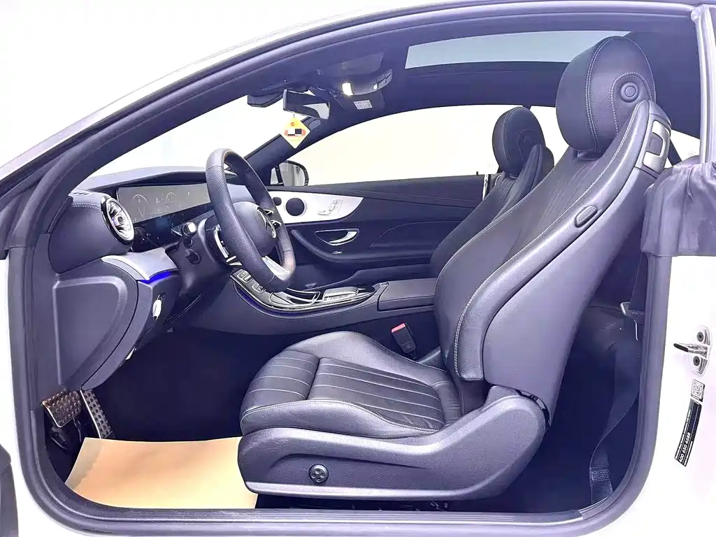 Mercedes-Benz E-Class 2024 — фото 4