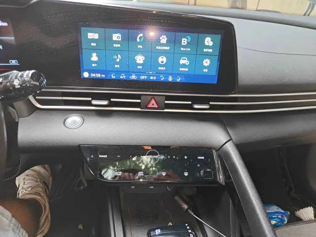 Hyundai Elantra 2020 — фото 10